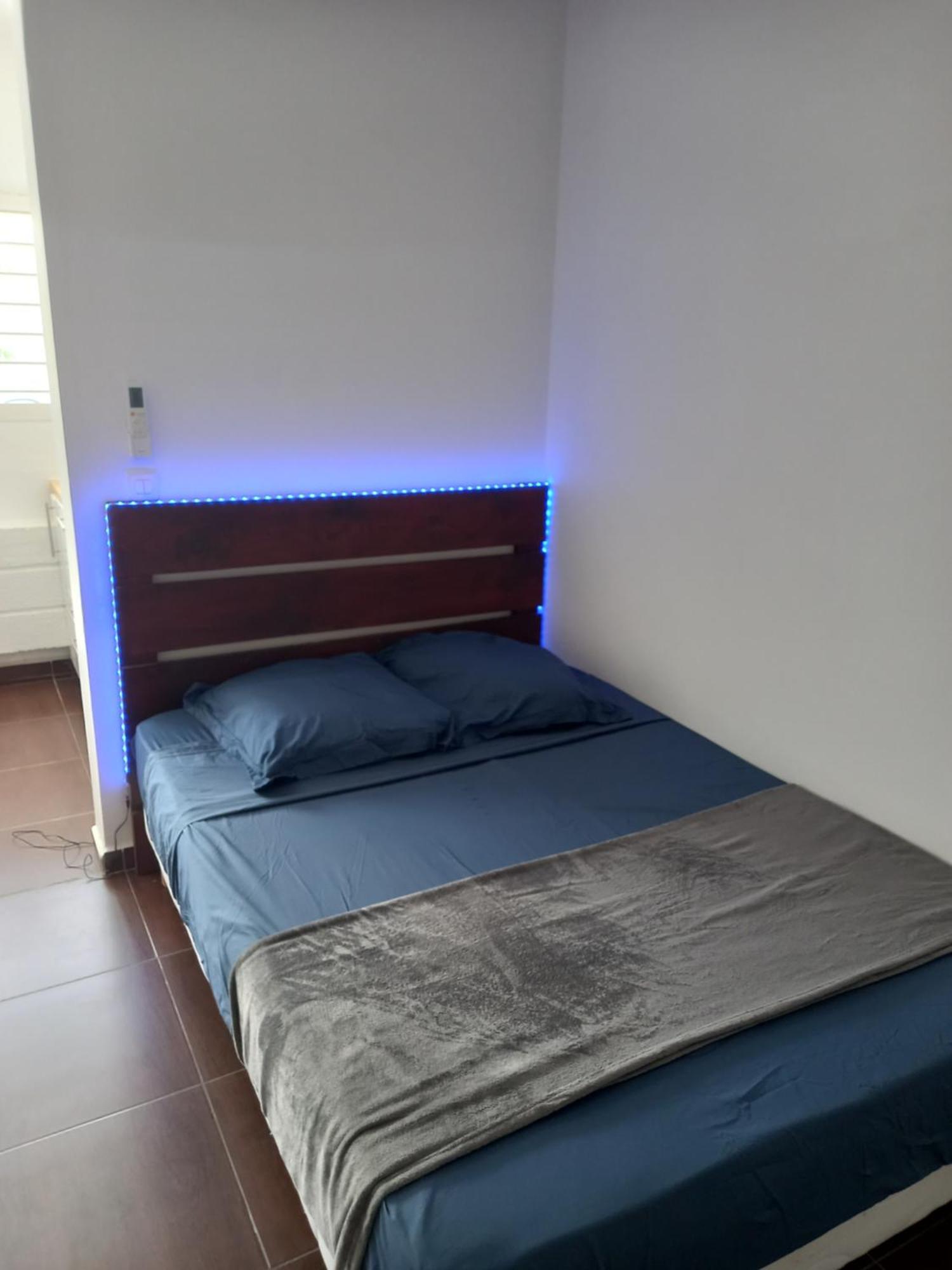 Le Studio Oncle Sam - Acces Piscine Et Plage Le Gosier  Ngoại thất bức ảnh