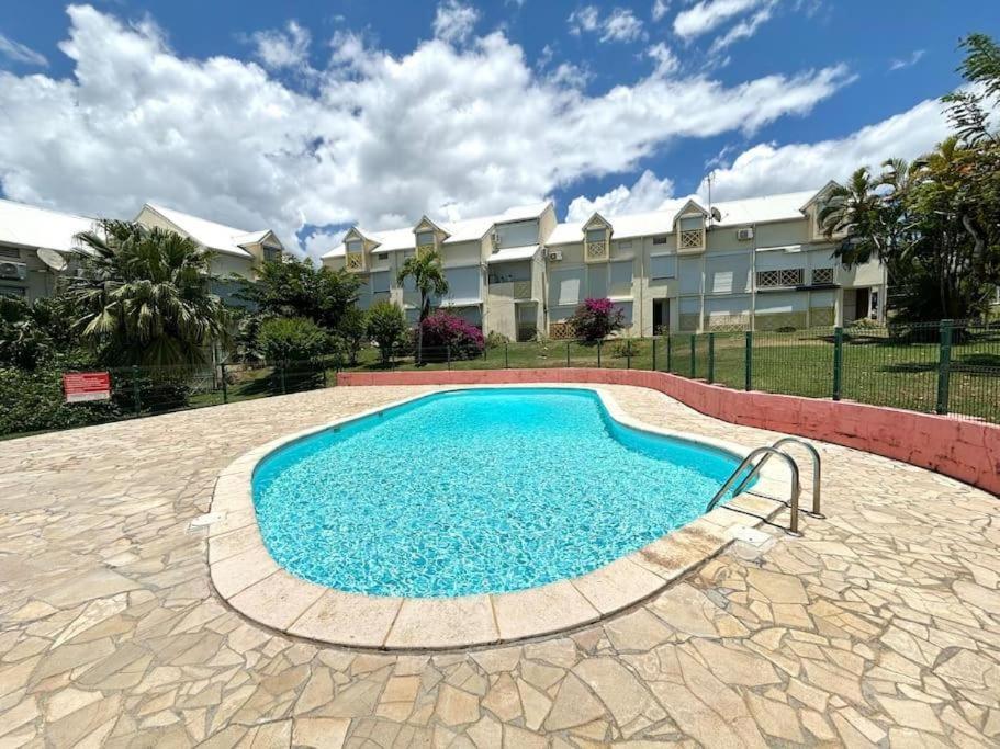 Le Studio Oncle Sam - Acces Piscine Et Plage Le Gosier  Ngoại thất bức ảnh
