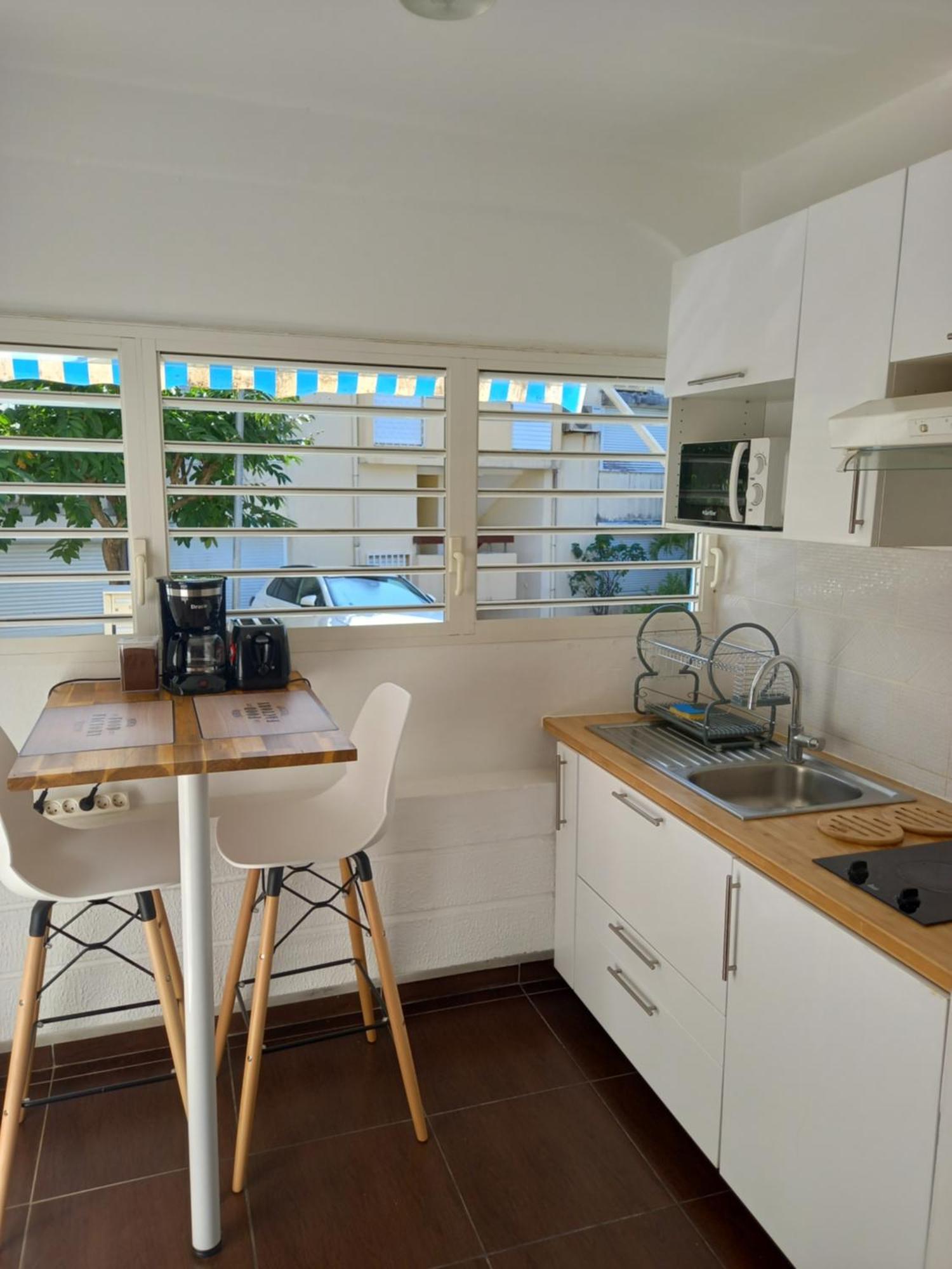 Le Studio Oncle Sam - Acces Piscine Et Plage Le Gosier  Ngoại thất bức ảnh